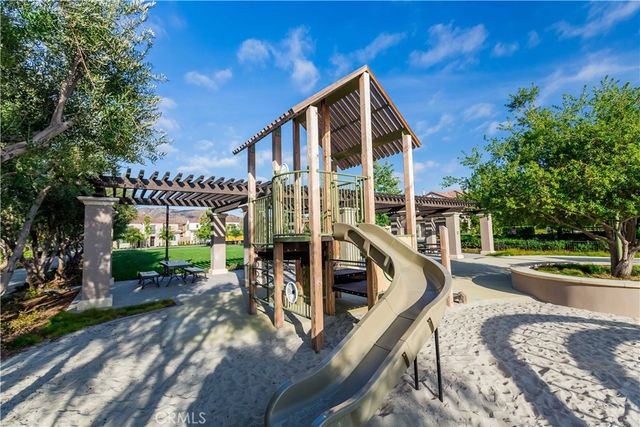 126 Donati, Irvine, CA 92602