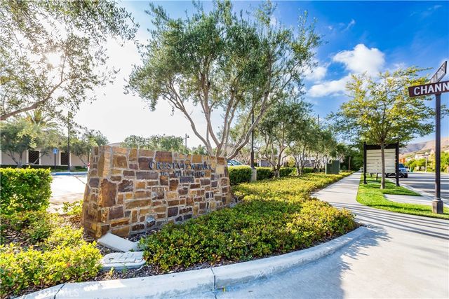 126 Donati, Irvine, CA 92602