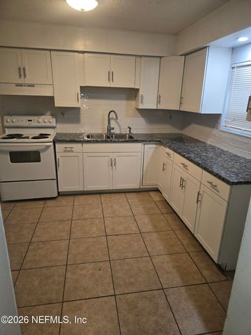 2611 BEAVERBROOK Place, Jacksonville, FL 32254