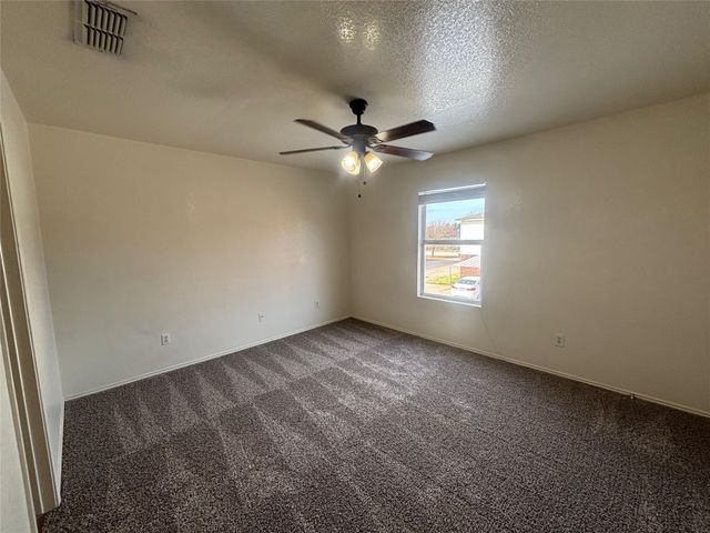 300 S Magnolia Street D, Crowley, TX 76036