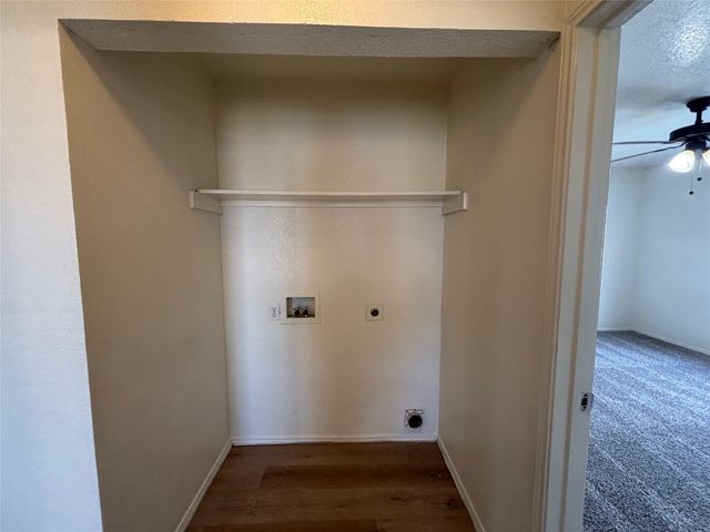 300 S Magnolia Street D, Crowley, TX 76036