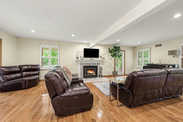 5449 W Huron River Drive, Scio Twp, MI 48130