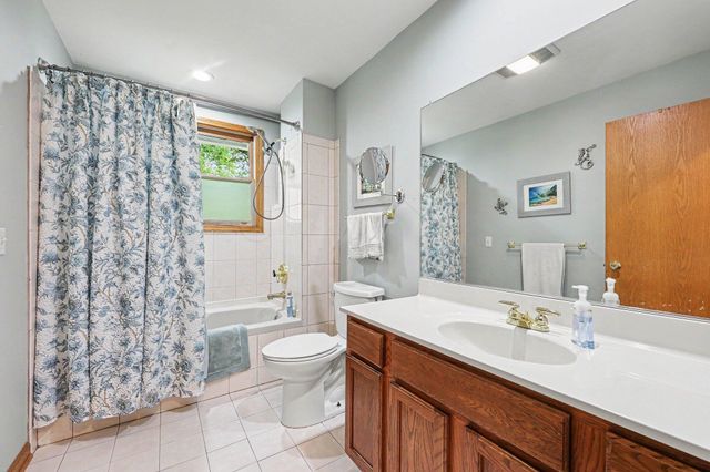 5449 W Huron River Drive, Scio Twp, MI 48130