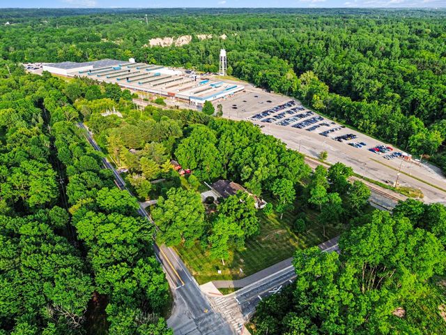 5449 W Huron River Drive, Scio Twp, MI 48130