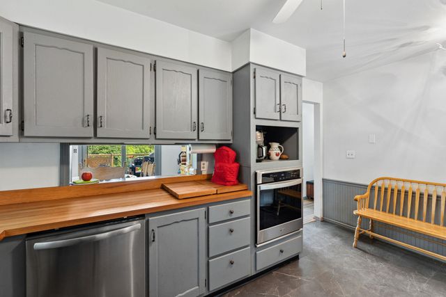 200 Lambert Road, Springfield, VT 05156