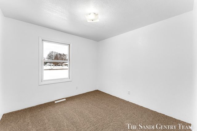 2020 W White Lake Drive, Whitehall, MI 49461