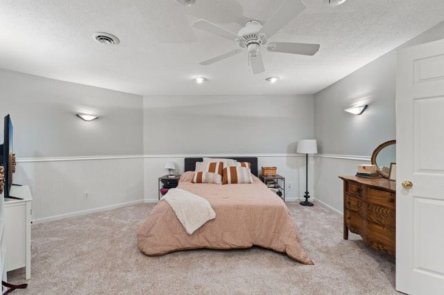 1948 Mainstreet, Hopkins, MN 55343