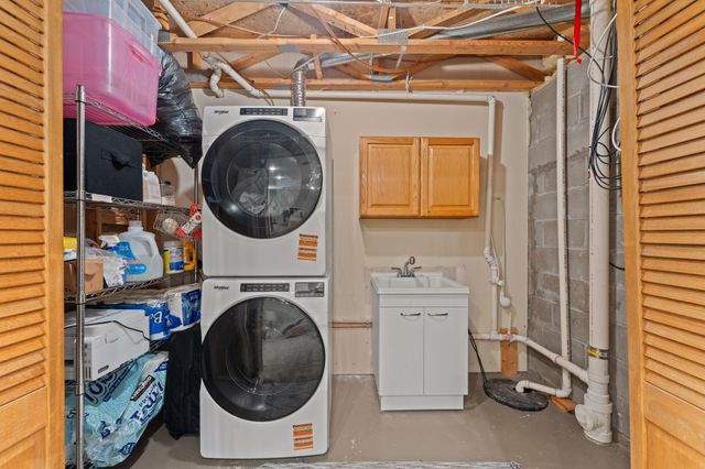 1948 Mainstreet, Hopkins, MN 55343