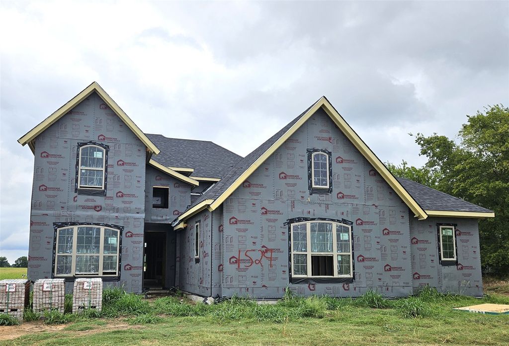 1529 Enloe Road, Howe, TX 75459