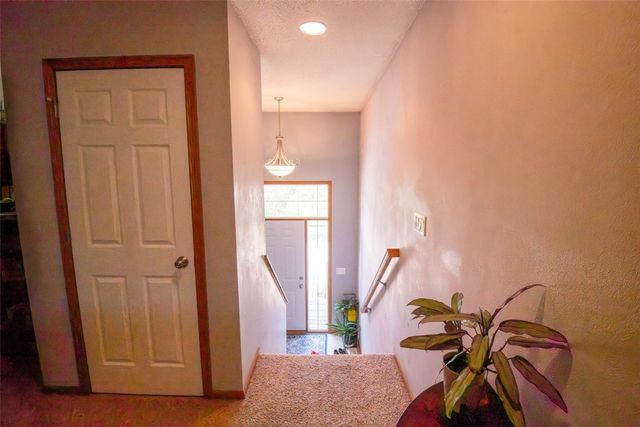 1808 Goose Lake Circle, North Liberty, IA 52317