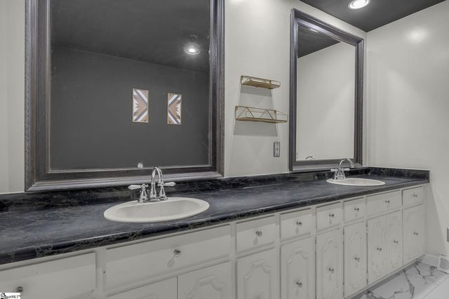 405 Bent Creek Drive, Greer, SC 29650