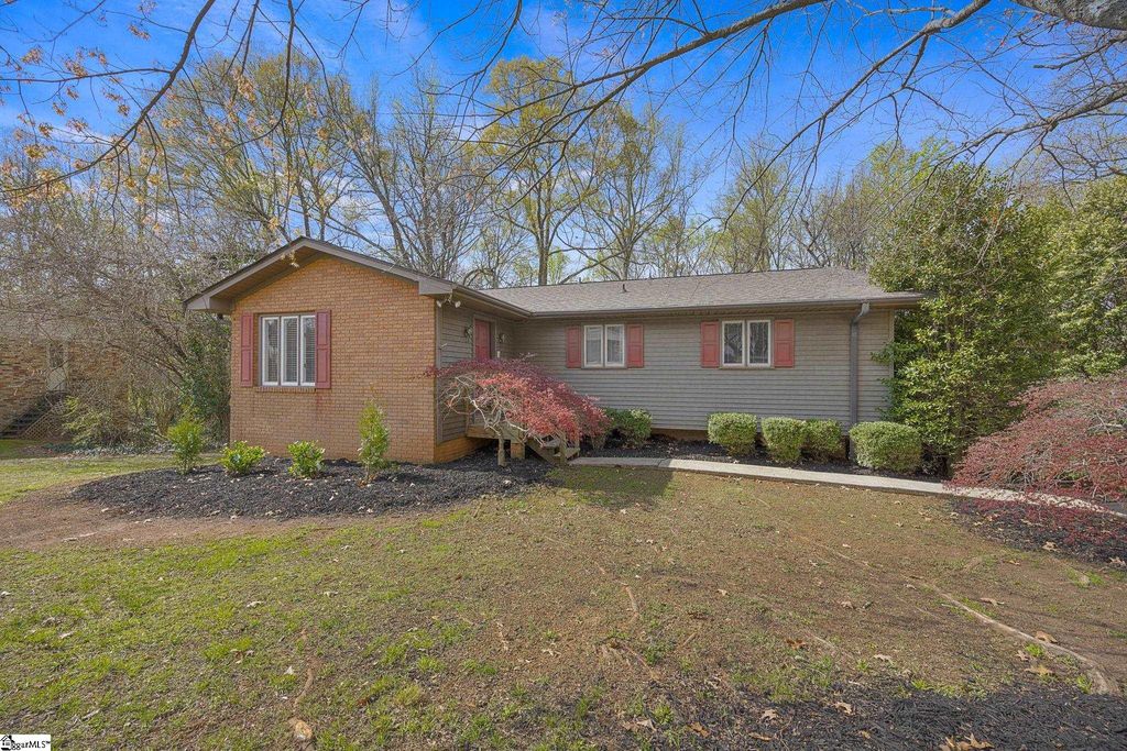 405 Bent Creek Drive, Greer, SC 29650