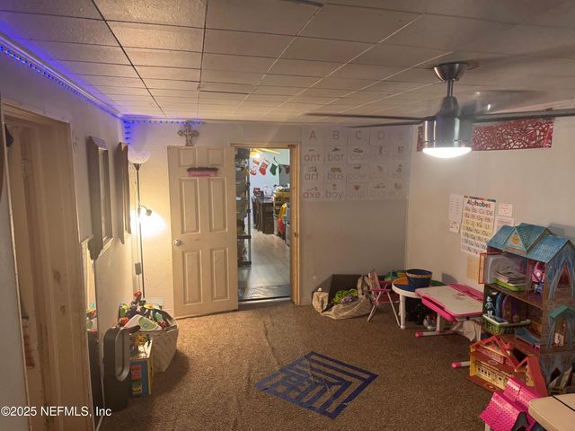 12746 WOODLAND Avenue, Jacksonville, FL 32218