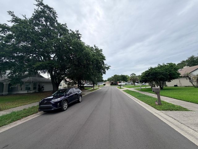 1083 BECKSTROM DR, Oviedo, FL 32765