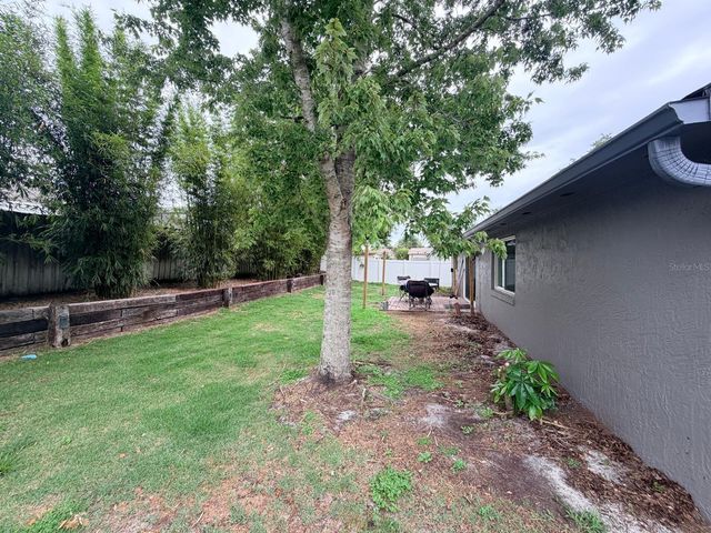 1083 BECKSTROM DR, Oviedo, FL 32765