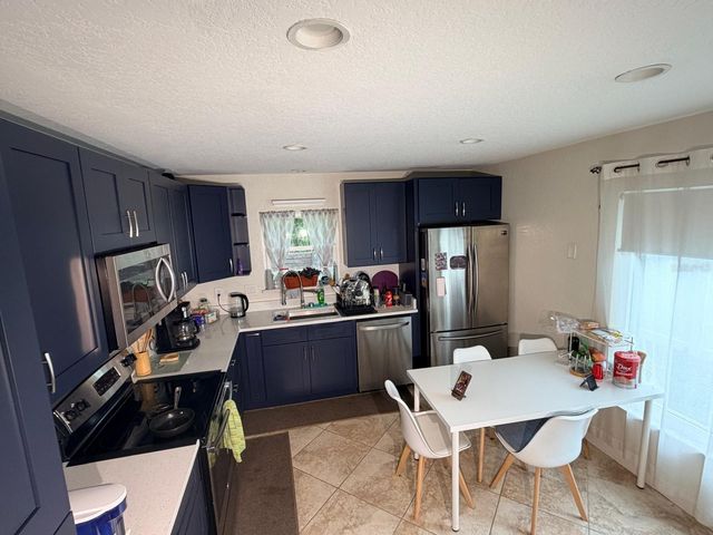 1083 BECKSTROM DR, Oviedo, FL 32765