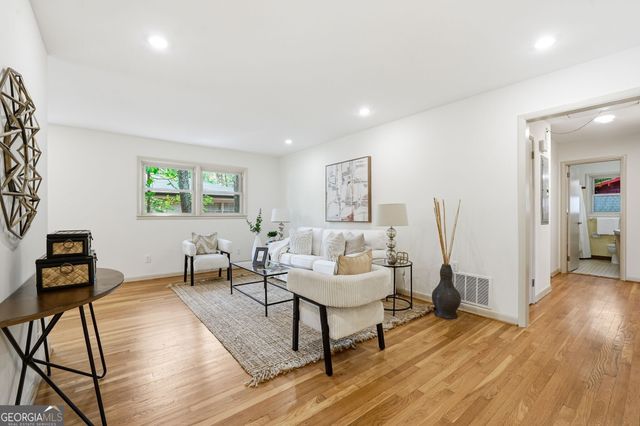 1193 Blueberry Trail, Decatur, GA 30033