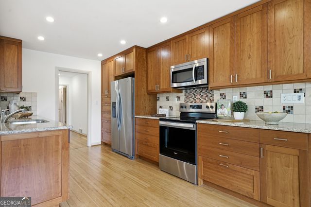 1193 Blueberry Trail, Decatur, GA 30033