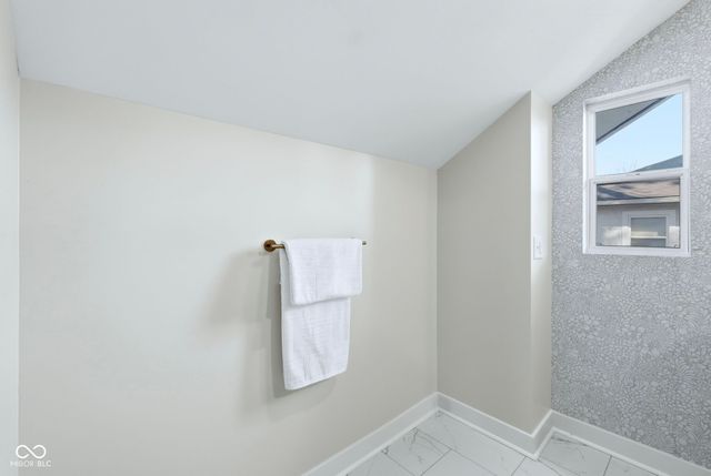 551 E 40th Street, Indianapolis, IN 46205