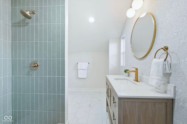 551 E 40th Street, Indianapolis, IN 46205