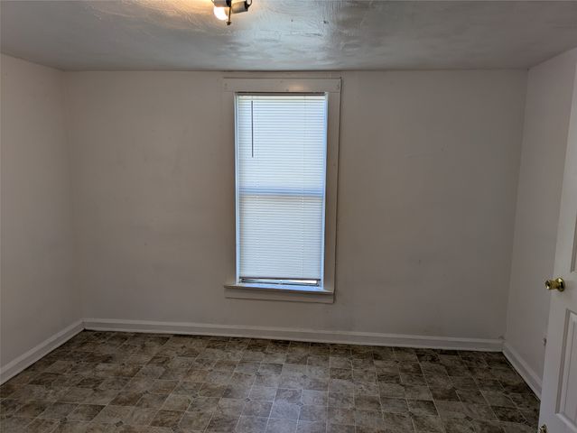 411 S Bradshaw Street, Denton, TX 76205