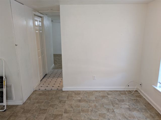 411 S Bradshaw Street, Denton, TX 76205