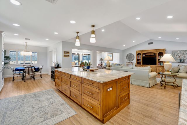 1503 SW Troon Circle, Palm City, FL 34990