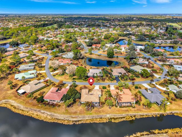 1503 SW Troon Circle, Palm City, FL 34990