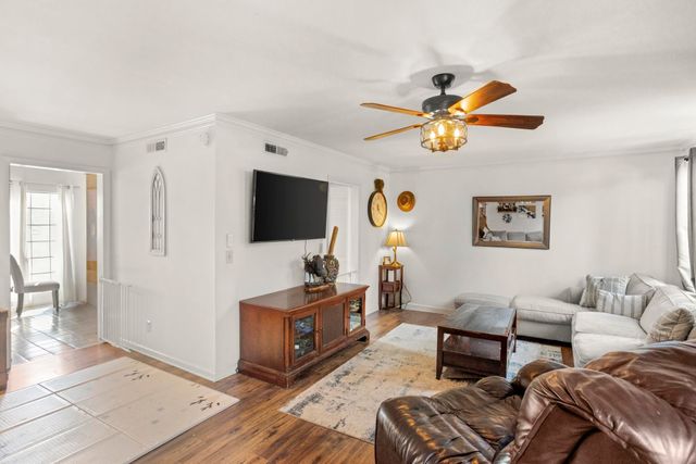 911 Brentwood Pt, Brentwood, TN 37027