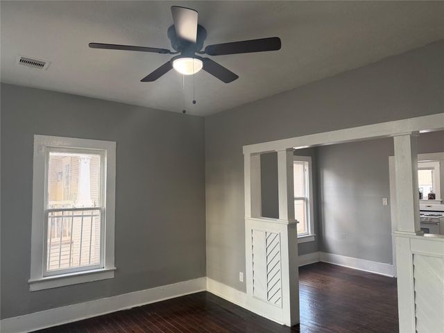 1418 Yale Street, Houston, TX 77008