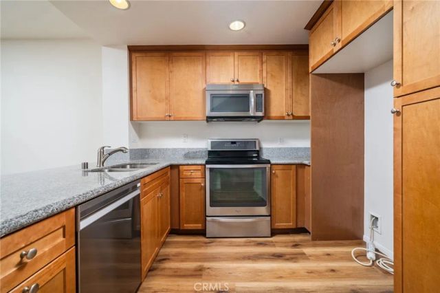 323 S Glendora Avenue, Glendora, CA 91741