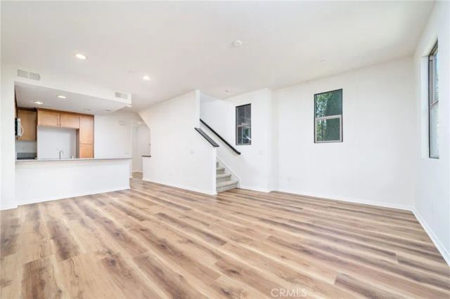 323 S Glendora Avenue, Glendora, CA 91741