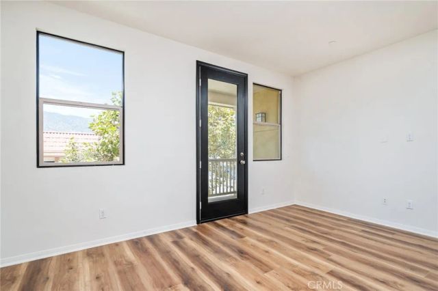 323 S Glendora Avenue, Glendora, CA 91741