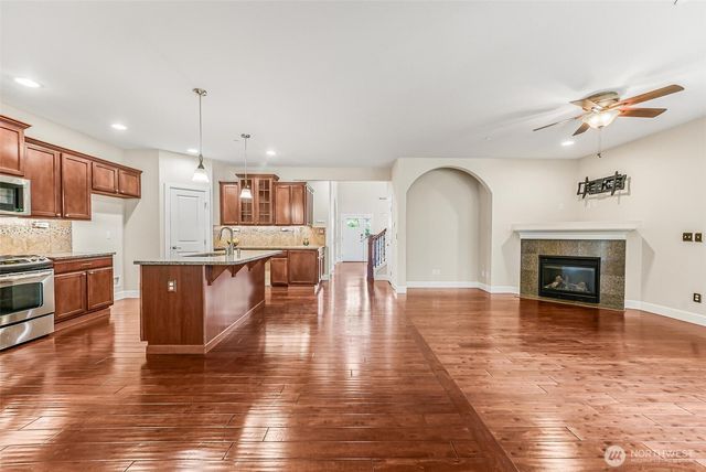 21324 61st Street Ct E, Bonney Lake, WA 98391