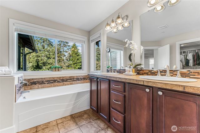 21324 61st Street Ct E, Bonney Lake, WA 98391