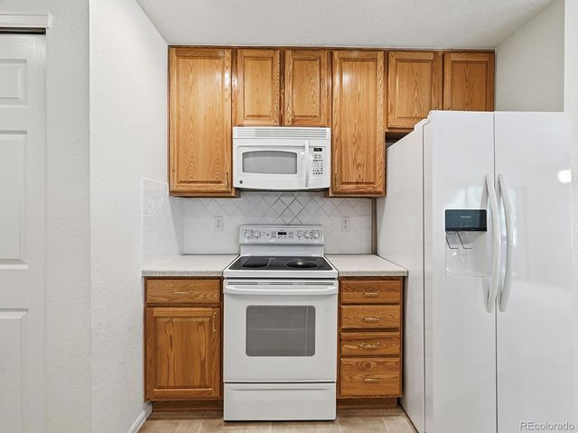 8219 S Winnipeg Court, Aurora, CO 80016