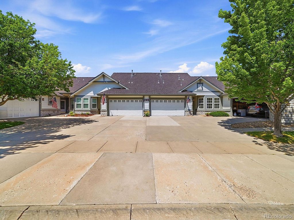 8219 S Winnipeg Court, Aurora, CO 80016