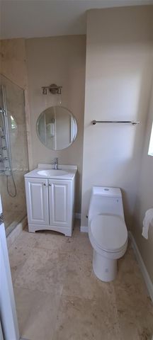 550 NE 174th St, North Miami Beach, FL 33162