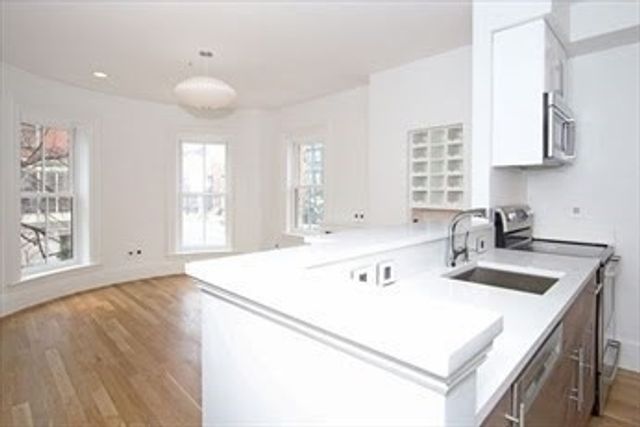 53 Union Park 1, Boston, MA 02118