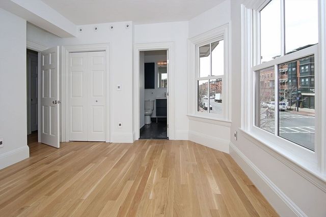 53 Union Park 1, Boston, MA 02118
