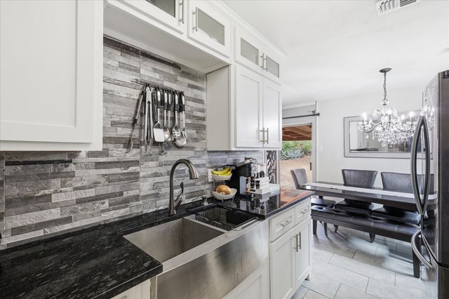 450 Price Drive, Lewisville, TX 75067