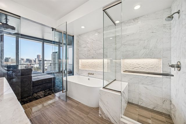 3130 N Harwood Street 1606, Dallas, TX 75201