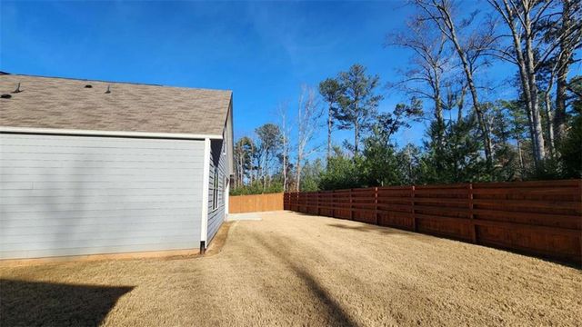 121 S Cornucopia S Bend, Dallas, GA 30132