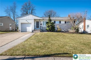 2203 Allwood Drive, Bethlehem City, PA 18018