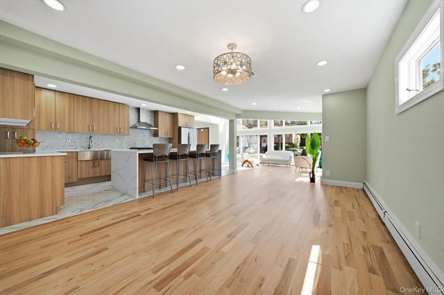 308 5th Avenue, East Northport, NY 11731