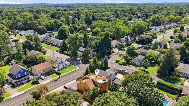 308 5th Avenue, East Northport, NY 11731