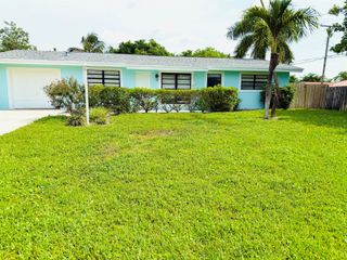 477 NE 35th Street, Boca Raton, FL 33431