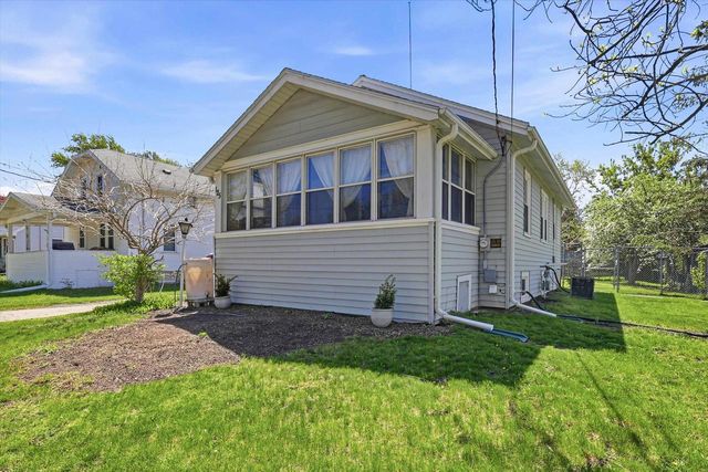 125 E COOLIDGE AVENUE, Appleton, WI 54915