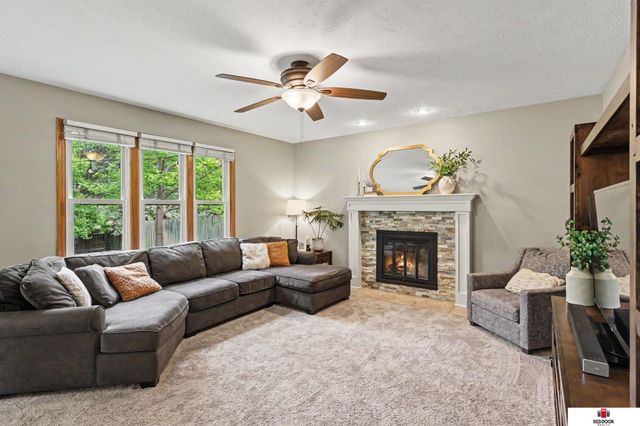 4738 Birch Hollow Drive, Lincoln, NE 68516