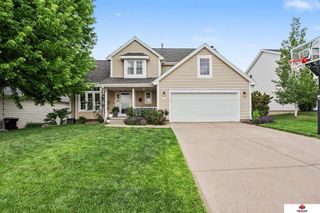 4738 Birch Hollow Drive, Lincoln, NE 68516